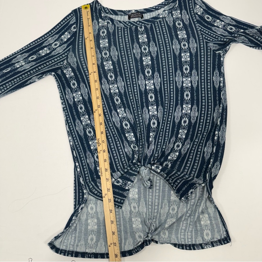 Tribal Geometric Papermoon Stitch Fix Blue White Knot Front Top M Medium - Picture 5 of 8
